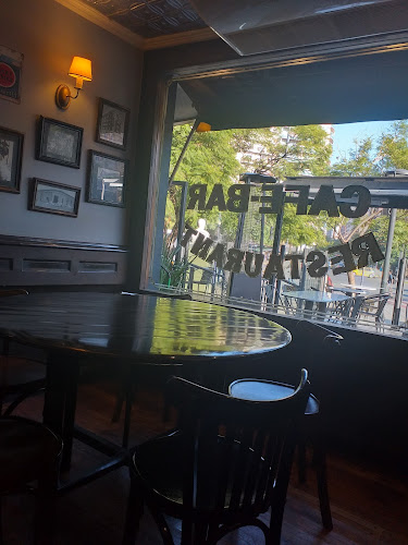 Comentarii opinii despre Amerian Restaurant