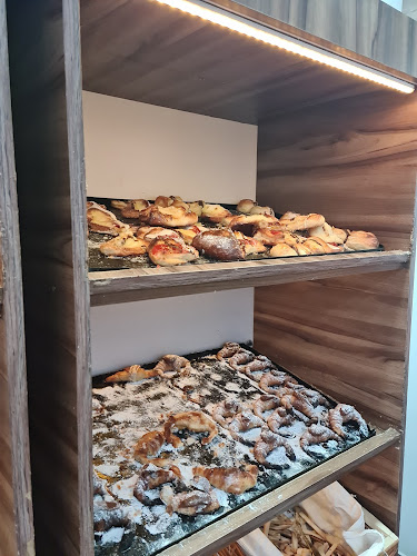 Panadería La Rosa San Juan Rivadavia