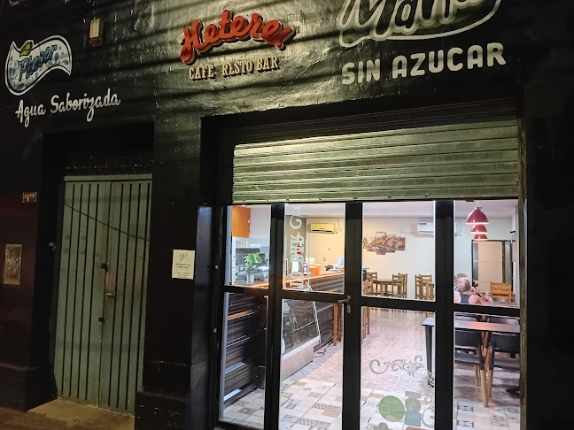 Hetereí (Sandwicheria-Chipería)