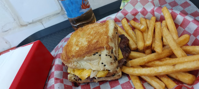 Sta. Fe 1779, B7600 Mar del Plata, Provincia de Buenos Aires