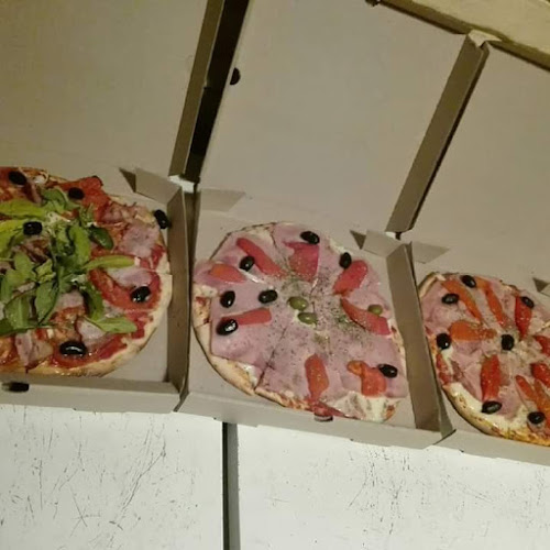 Comentarii opinii despre Tizziano Pizzas