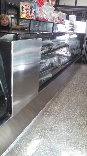 Opinii despre Santa María - Panadería y Confitería în Gran Buenos Aires - Gastronomía y hostelería