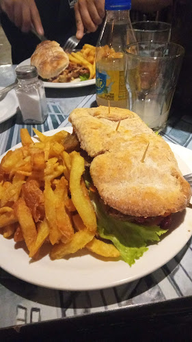 Gregoria Matorras de San Martín 896, E3100 Paraná, Entre Ríos