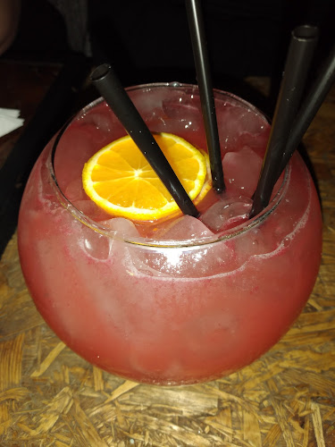 Comentarii opinii despre Capitan club bar