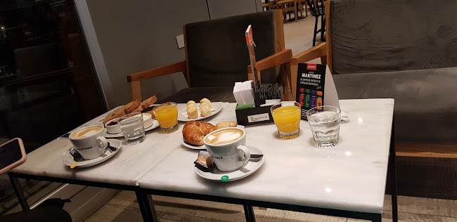 Café Martinez Pueblo Caamaño