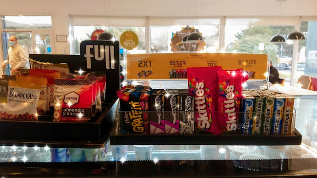 Av. Hipólito Yrigoyen 396, U9000 Comodoro Rivadavia, Chubut