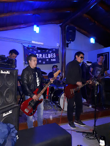 Diag. 9 de Julio 136, Q8302 Neuquén