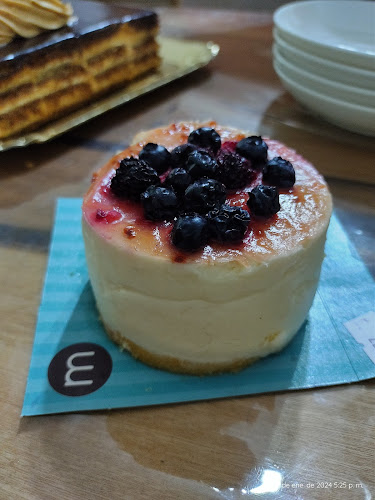 Panadería y Confiteria Marchelo - Olivos