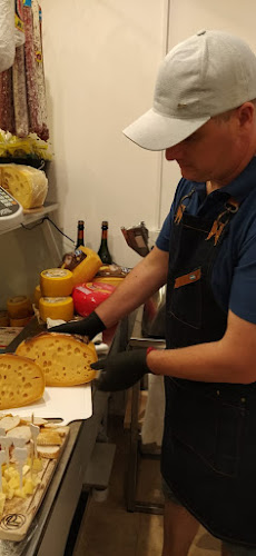 San Martín 763, E3260 Concepción del Uruguay, Entre Ríos