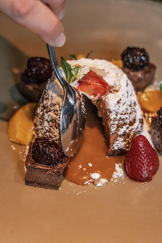 Opinii despre Ladran Restaurante în Tandil - Gastronomía y hostelería