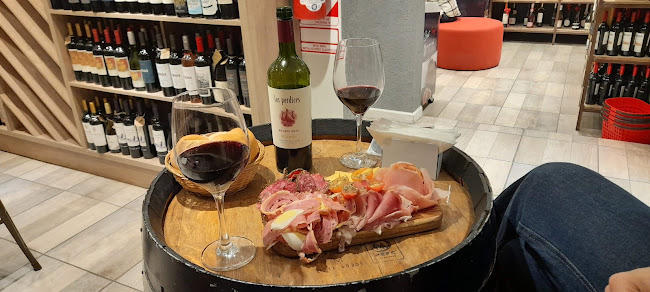 Avenida Argentina 366, Q8300 Neuquén