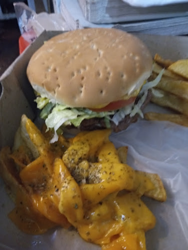 El Imperio Sandwichería Y Cervecería - Gastronomía y hostelería