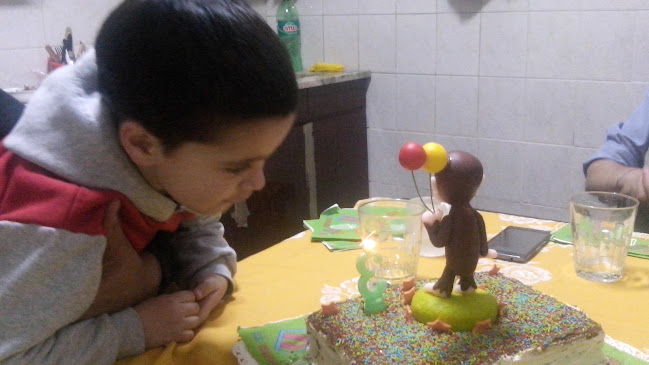 Cnel. Casacuberta 470, B1869 Gerli, Provincia de Buenos Aires