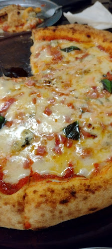 Opinii despre Troppo Pizzeria Napolitana în Santa Fe de la Vera Cruz - Gastronomía y hostelería