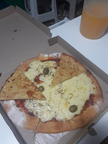 Opinii despre Pizzería Venecia în Dock Sud - Gastronomía y hostelería