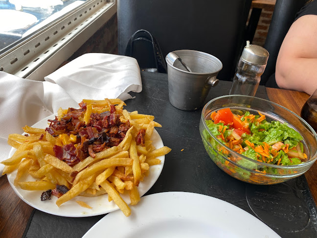 Opinii despre Gran Familia Argentina în Adrogué - Gastronomía y hostelería