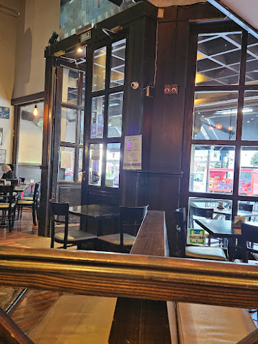 Beckett's Tucumán - Gastronomía y hostelería