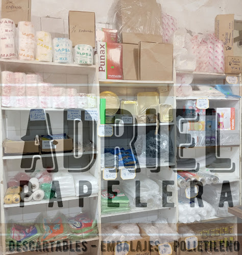 Opinii despre Mercado lo de Sandra + Papelera Adriel în Mar del Plata - Gastronomía y hostelería