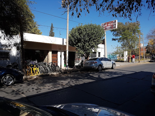 Pasteleria Rey - Naldo Proba los Sandwiches de Isa - Salta