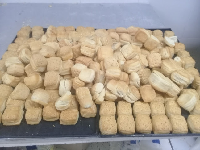 Opinii despre Panaderia Los Siete Hermanos în Puerto Madryn - Gastronomía y hostelería