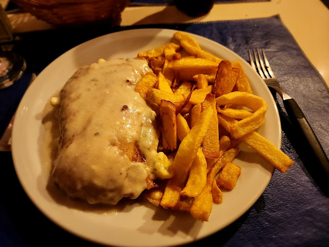 Opinii despre Don Juan restaurante în Azul - Gastronomía y hostelería