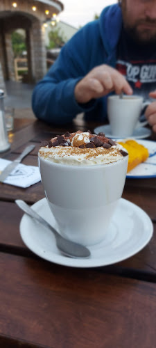 Comentarii opinii despre Adorado Cafe & Bar