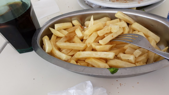 Comentarii opinii despre "BAR EN REFUGIO " ( YPF CRUCE DE RUTAS 8 Y 188)