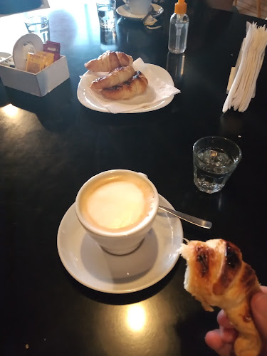 La Oficina Cafe Resto - Necochea