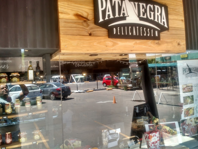 PATA NEGRA DELICATESSEN