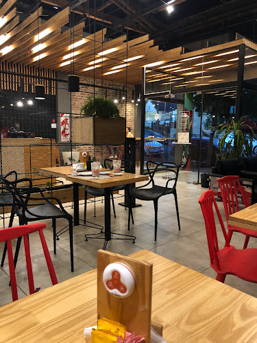 Doré Delicias | Panadería & Cafetería