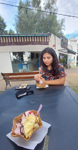 Heladería Manalu - Santa Fe de la Vera Cruz