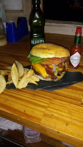 3 de Febrero 191, B1625 Belén de Escobar, Provincia de Buenos Aires, Argentina