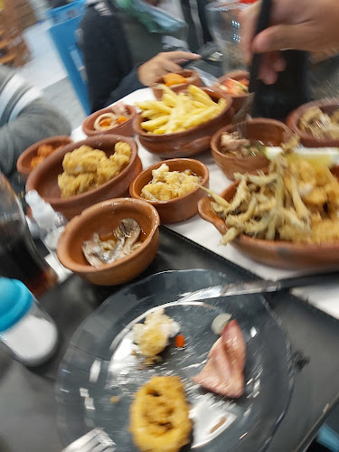 Av. 59 213, B7630 Necochea, Provincia de Buenos Aires