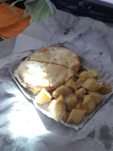 Av. Colón 2813, X5003DCZ Córdoba