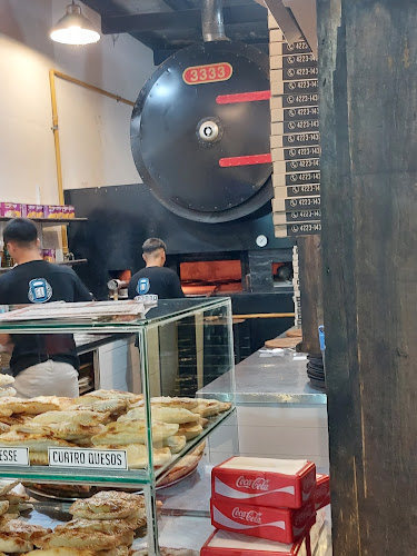 Pizzería el Surtidor - Gastronomía y hostelería