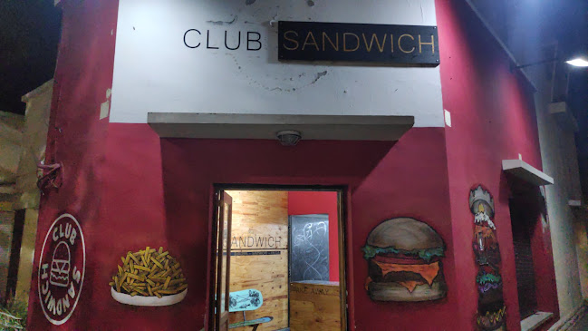 Opinii despre Club Sandwich Roca în Gral. Roca - Gastronomía y hostelería