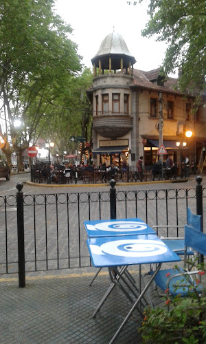 Paris Café-Brasserie - Gastronomía y hostelería