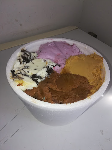 Heladeria Y Articulos Varios