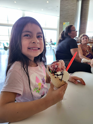 Alto Comahue Shopping, Q8300 Neuquén