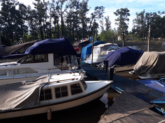 La Ñata guarderia lancha - Dique Luján