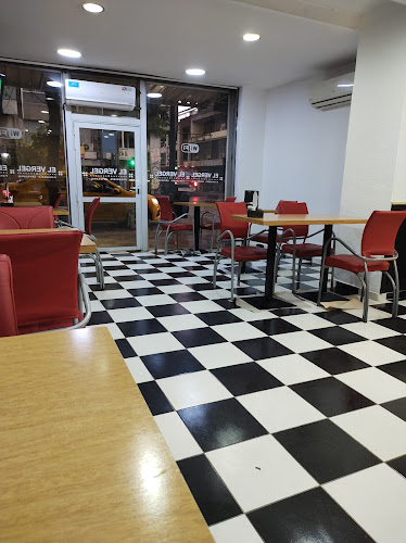 Opinii despre Starbucks în Córdoba - Gastronomía y hostelería