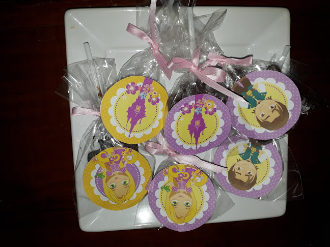 Av. San Francisco 2925, F5305 La Rioja