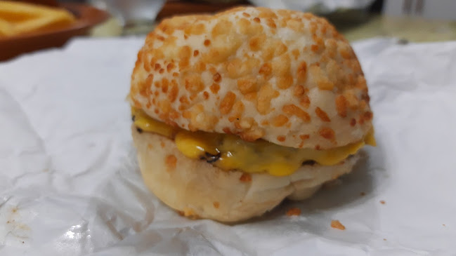 Montevideo 211, E3100 Paraná, Entre Ríos