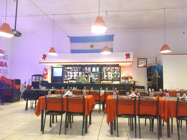 California Parrilla Restaurante