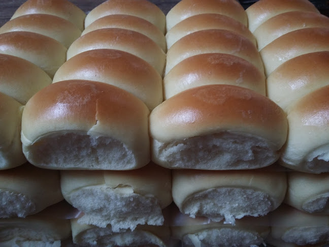 Opinii despre Panadería y Confiteria El Nuevo Molino în IIV - Gastronomía y hostelería