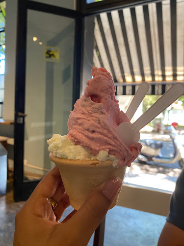 Comentarii opinii despre Orly Heladería and Cafetería