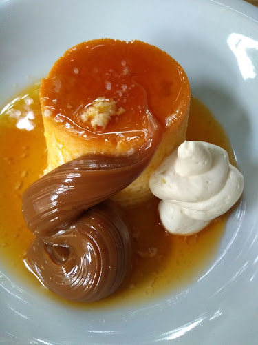 Comentarii opinii despre CUT Resto