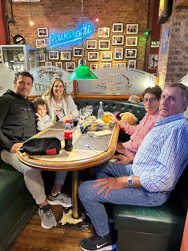 Pavarotti Restaurante Bodega - Gastronomía y hostelería