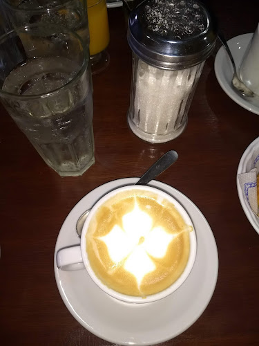 T4000IEQ, Congreso de Tucumán 801-825, T4000IEQ San Miguel de Tucumán, Tucumán