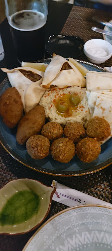 Nómades Sushi Bar & Restaurante Gourmet